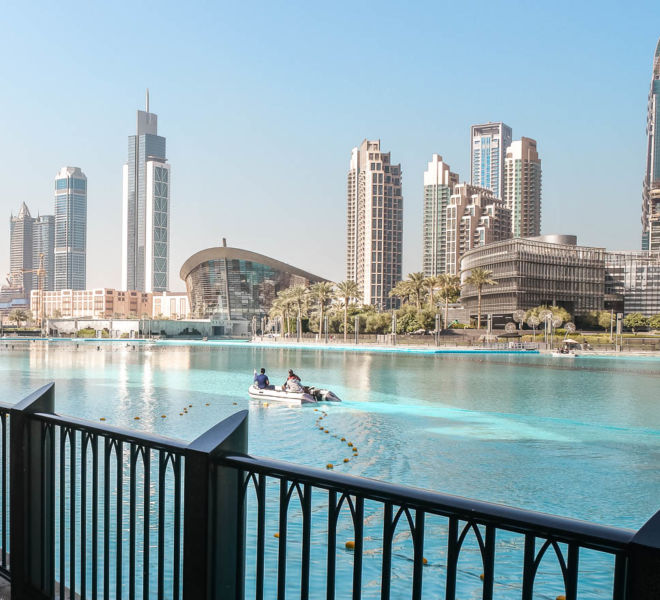 Dubai Fountain Lake