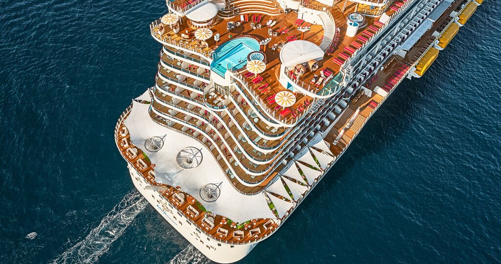 AIDA Sonnendeck Pool Heck