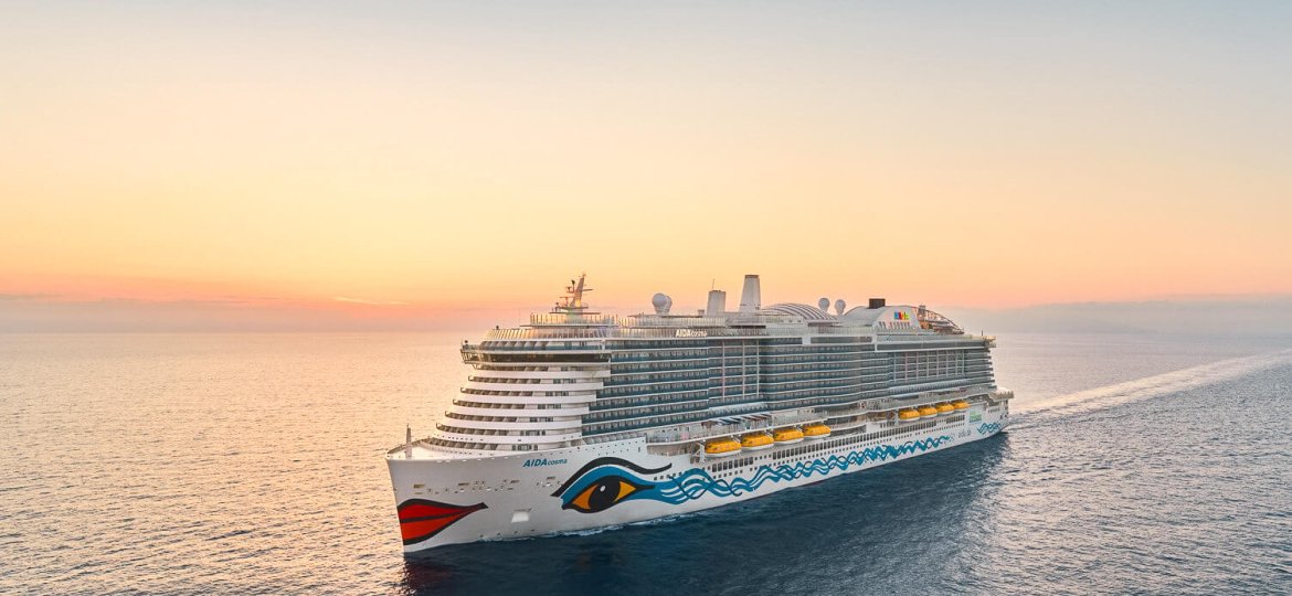AIDAcosma Sonnuntergang Kreuzfahrt