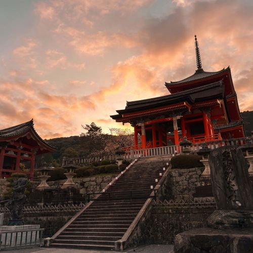 Kyoto Kiyomizu-Dera Tempel Sonnenaufgang