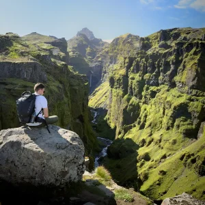 Wandern zum Múlagljúfur Canyon